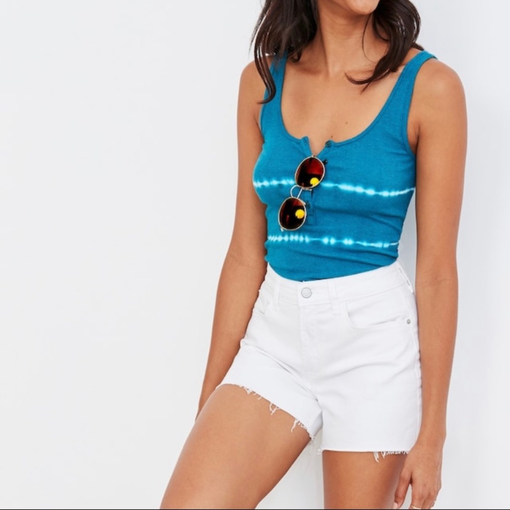 Old navy white denim raw hem shorts